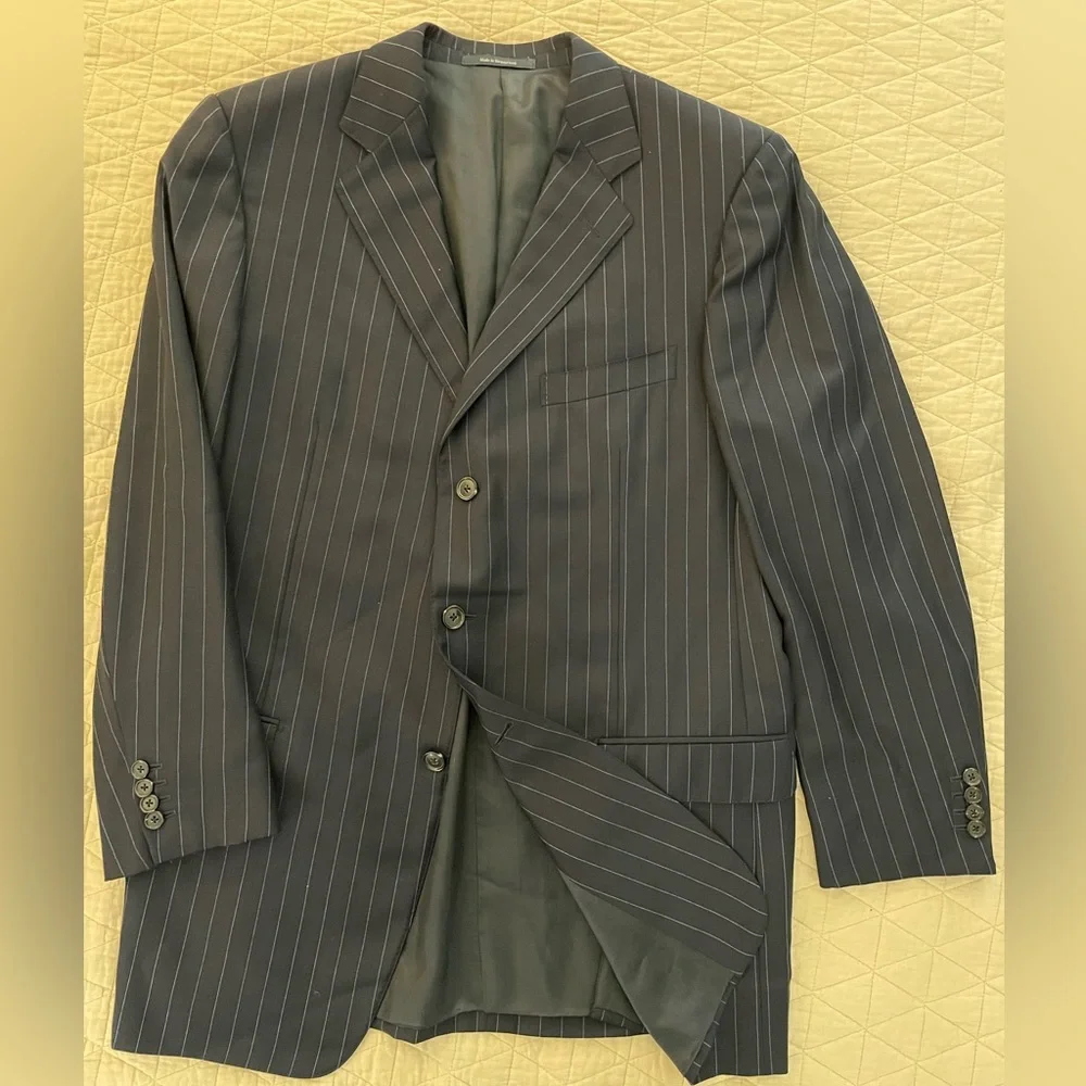 Ermenegildo Zegna Vintage 3-Button Pinstripe Trofeo Wool Jacket in Navy 44‎ L